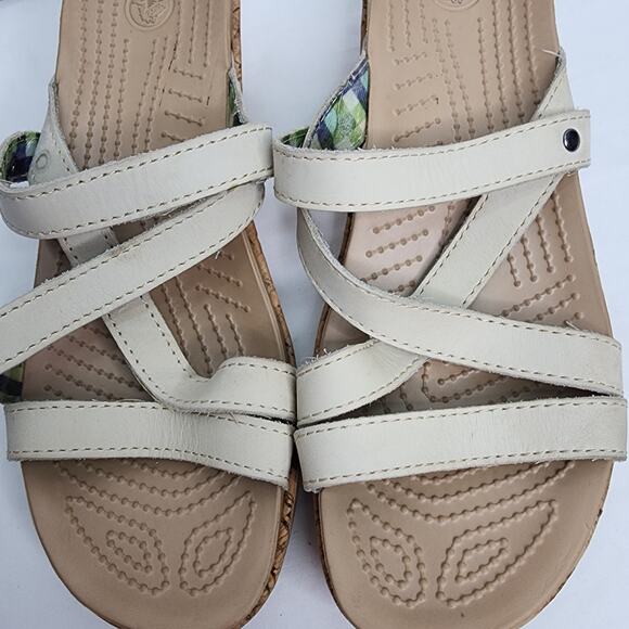 Crocs A Leigh Mini White Leather Wedge Women's Summer  Open Toe Sandal Size 8 - Picture 7 of 12